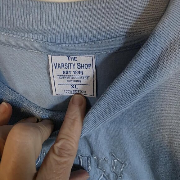 EUC Oxford University Embroidered T-Shirt - Picture 3 of 4